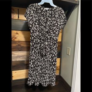Dark brown and cream color dress/ Like new/ Size 8